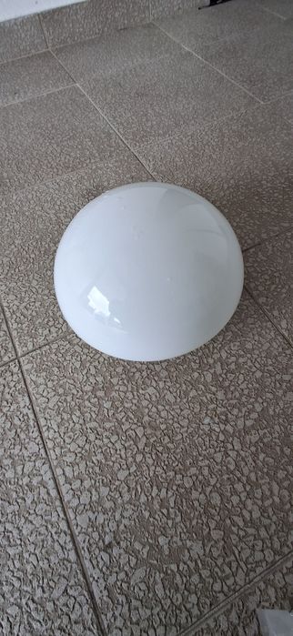 Aplique de teto para casa banho ou cozinha