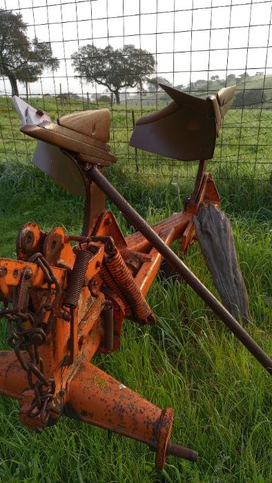 Charrua Galucho 2F/12" 180°