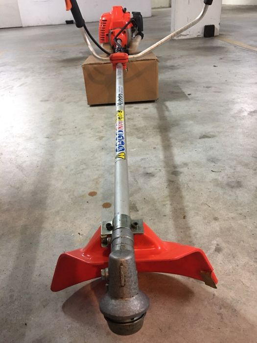 Roçadora Kubota D430