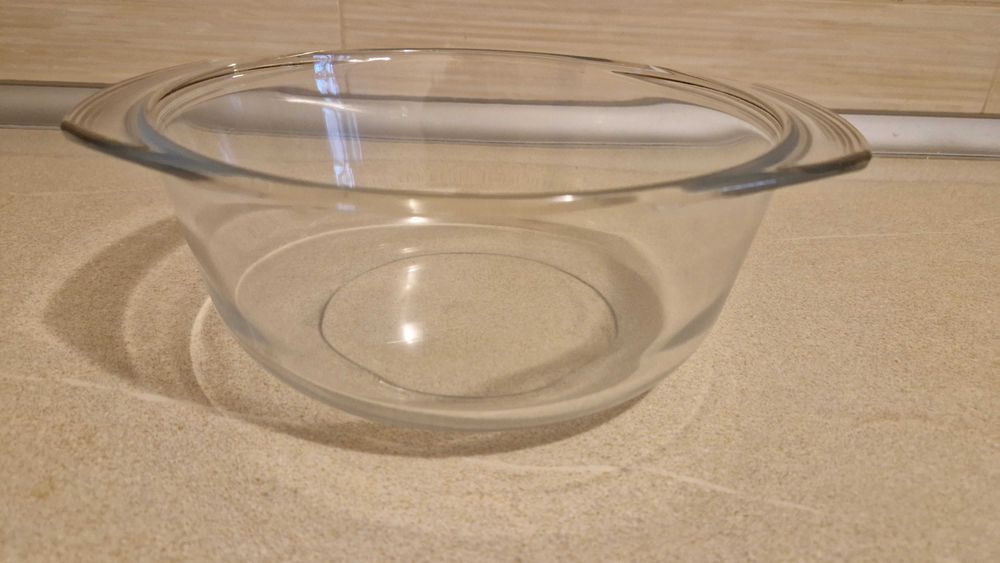 Pirex para forno oval transparente, em vidro