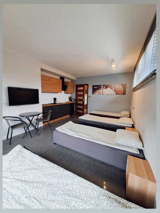 Apartament typu studio dla 4 osób PIANO kwatery pracownicze, noclegi