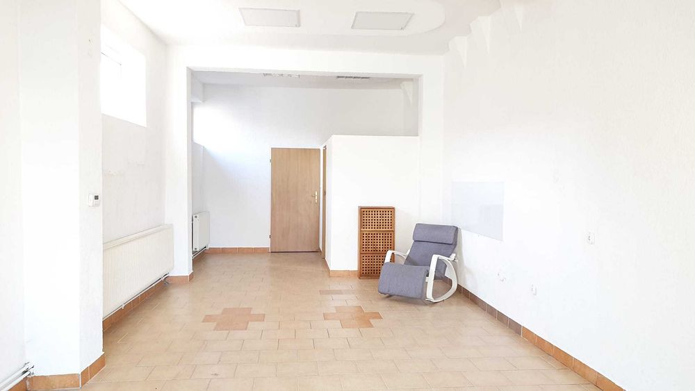 Lokal użytkowy 55 m² na wynajem, idealny pod salon fryzjerski, kosmetyczny lub usługi beauty