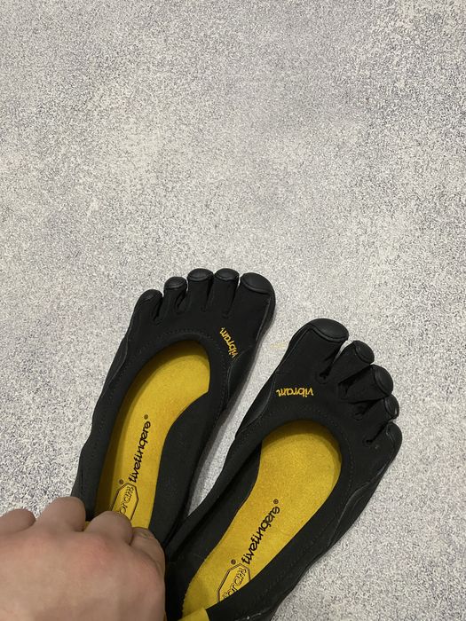 Vibram Fivefingers жіночі кросівки 5 пальців