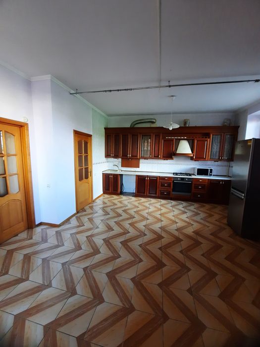 Оренда 6кім.квартири, 250кв.м