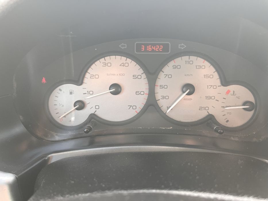 Peugeot Parteber 1.6 hdi Quiksilver