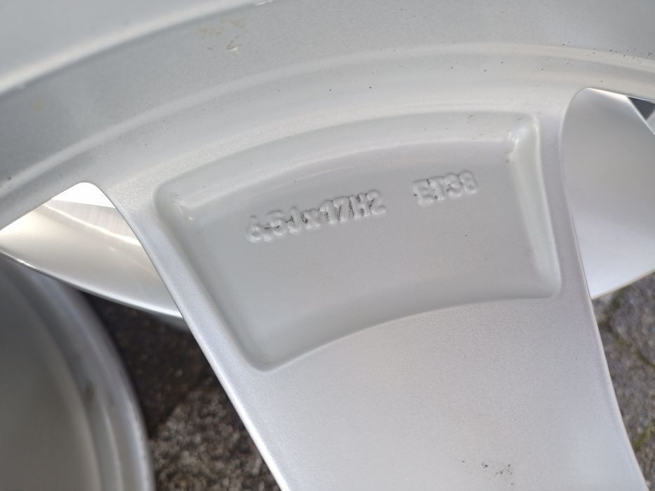 OEM 17" Skoda Superb Octavia Kodiaq Karoq Passat Tiguan Touran j. Nowe