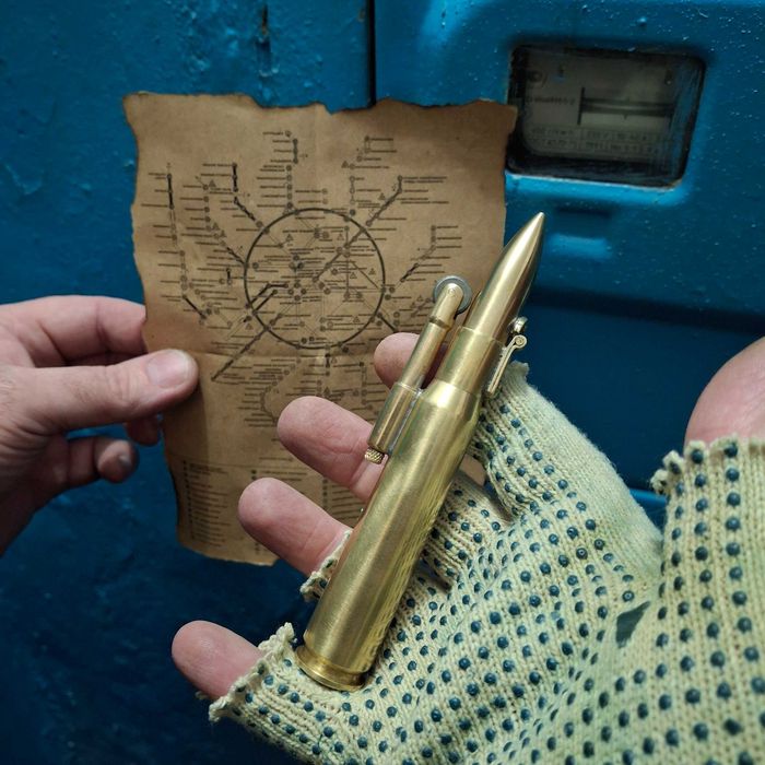 Бензинова запальничка ручної роботи STALKER Metro 2033