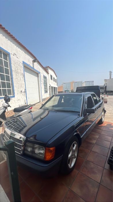 Mercedes-Benz 190D 2.5 (W201) (1993) Full Extras