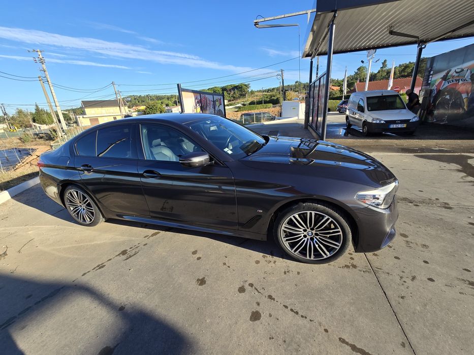BMW 530e pack desportivo M