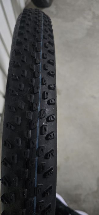 Pneus racing ray racing ralph