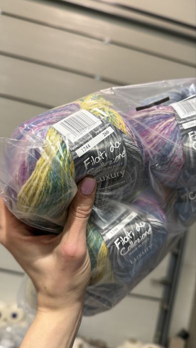 Przędza  włóczka 0,5 kg 10 motkow