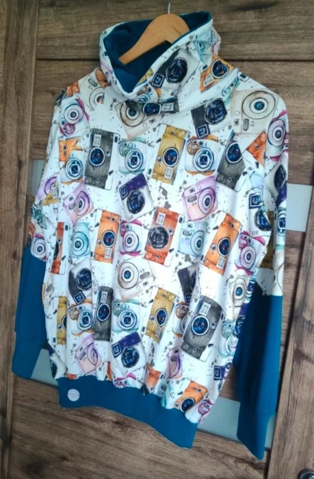 Bluza z kominem golfem nowa Handmade print aparat fotograficzny