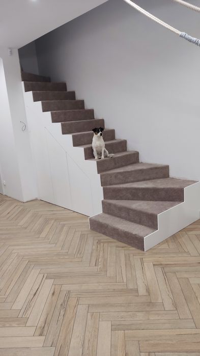 Szafy, zabudowy, garderoby na wymiar