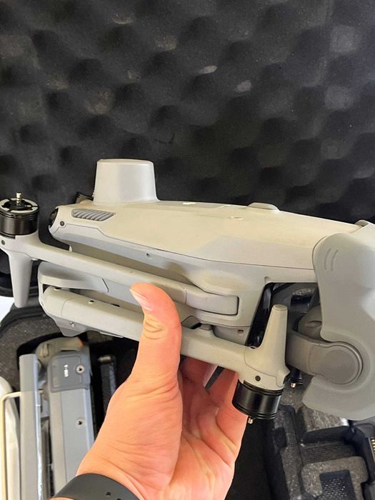 DJI Matrice 4T — 106 годин нальоту, без акаунта, гарний стан