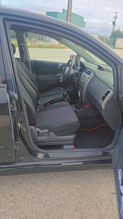 Suzuki Liana 2004