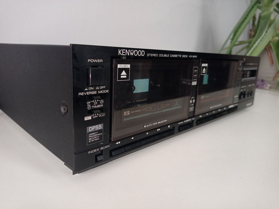 Deck Kenwood KX-94 W dwukieszeniowy.