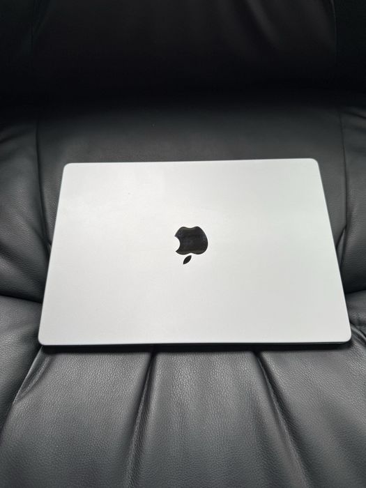 Macbook pro 14” m1pro 16/1tb