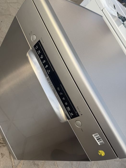 Посудомийна машина Bosch SL6PW1B