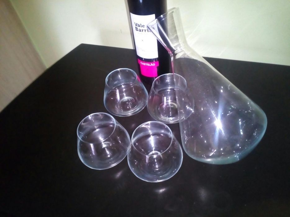 Conjunto de Decantador e 4 copos Original