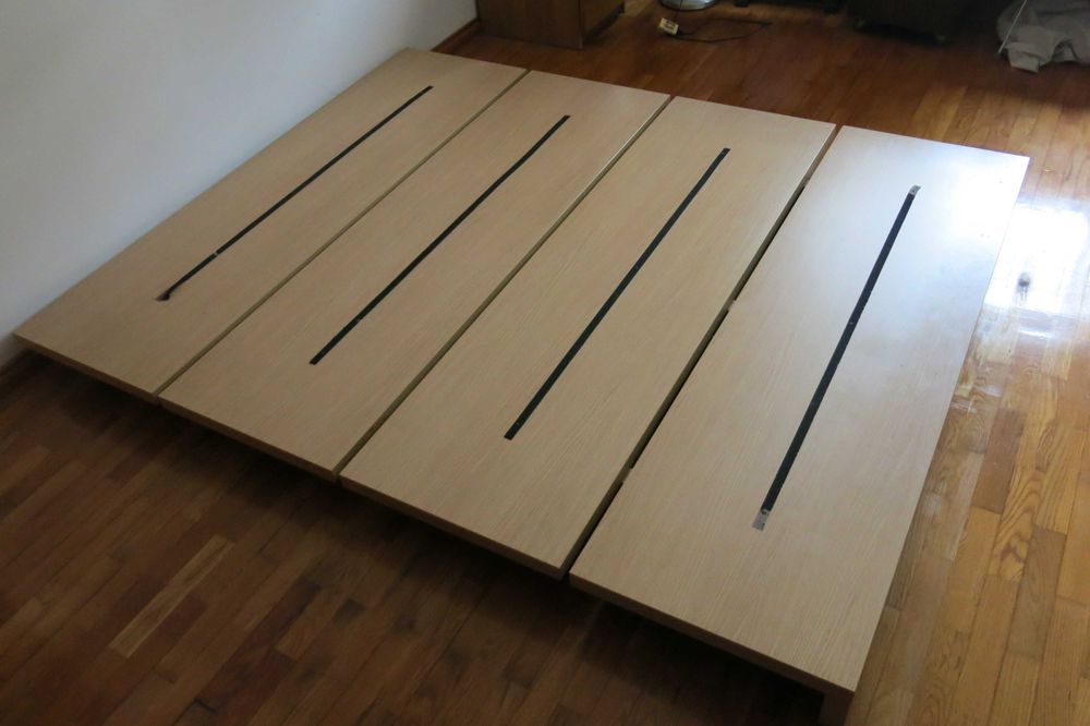 Cama de casal estilo Japonês 1,70m x 2,10m, sem colchão