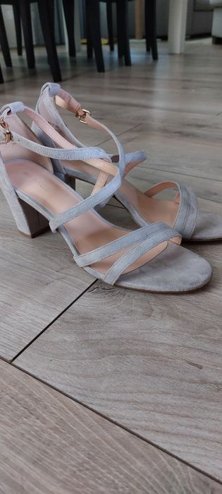 Buty damskie sandały