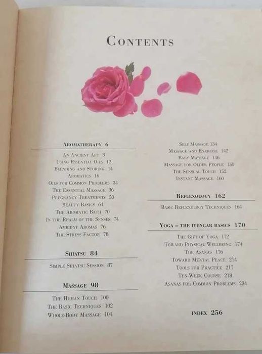 Livro Book - The Encyclopedia of Aromatherapy Massage and Yoga