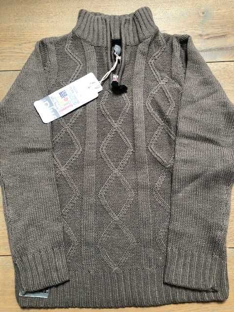 Nowy sweter Besta Plus roz, 140 cm