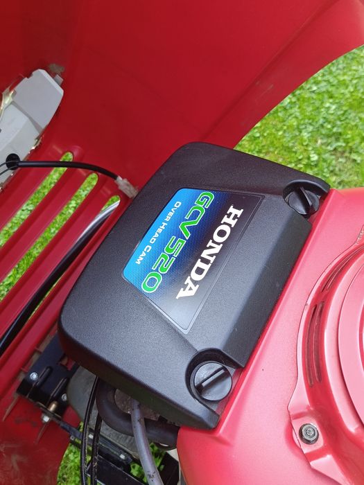 Traktorek Kosiarka Honda 2315 Hydrostat 15Km