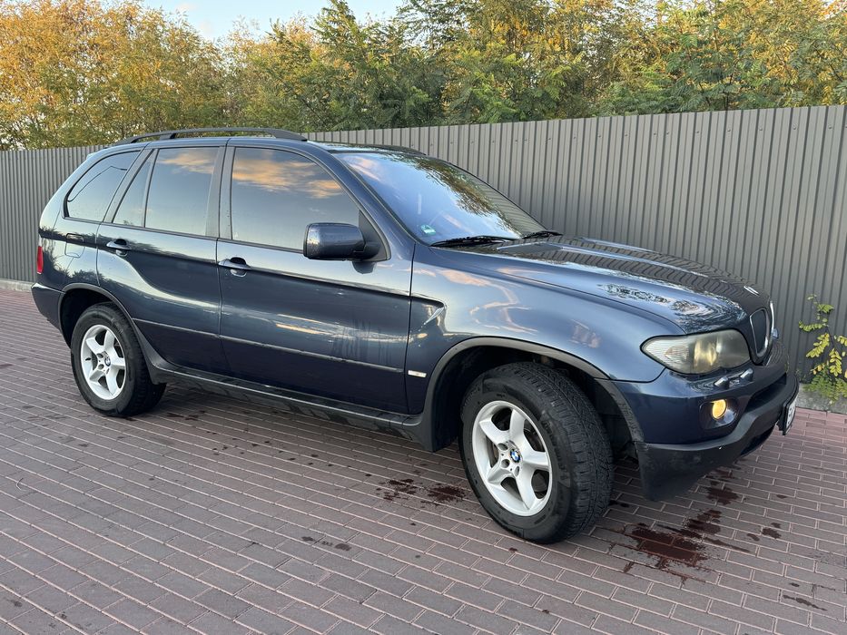 автомобіль BMW x5 E53 3.0d