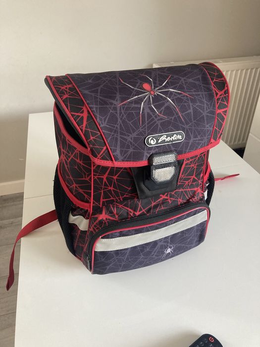Sprzedam tornister nie plecak do klasy 1-3 spiderman