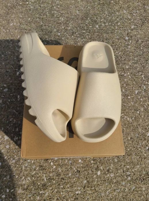 Оригинальные Слайды Adidas YEEZY Slide Onyx ORIGINAL 100% (new in box)