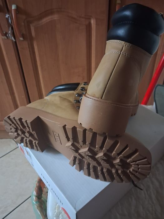 Trzewiki Jeni Nowe roz41