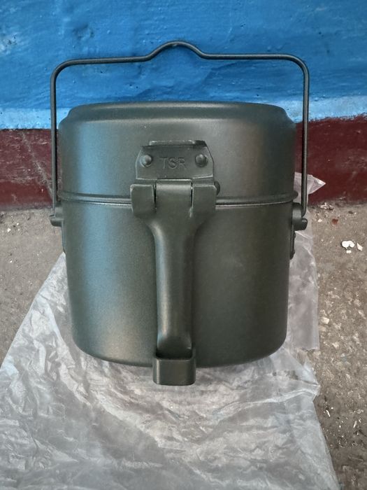Казанок для приймання їжі