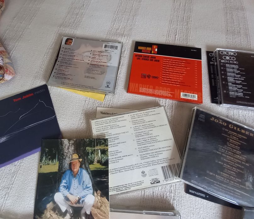 Cds de música brasileira a quatro euros cada