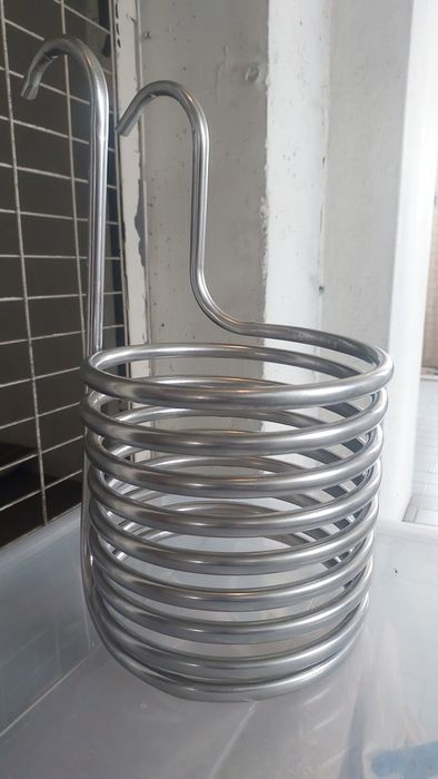 Kit Equipamento de fazer cerveja caseira (grade e garrafas incluídas)