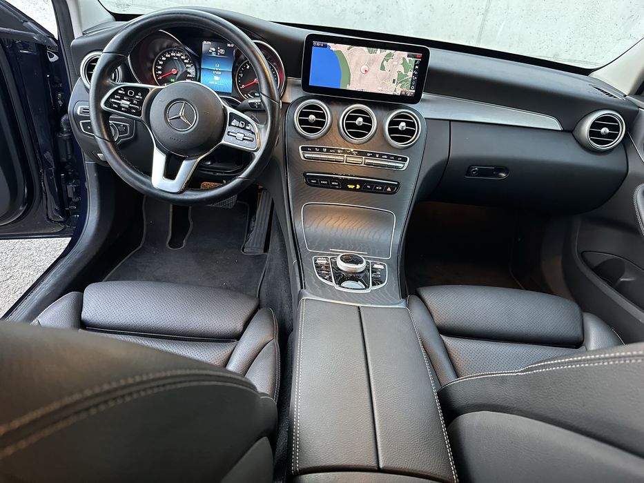 Mercedes C300de 2021 impecavel aceito retomas