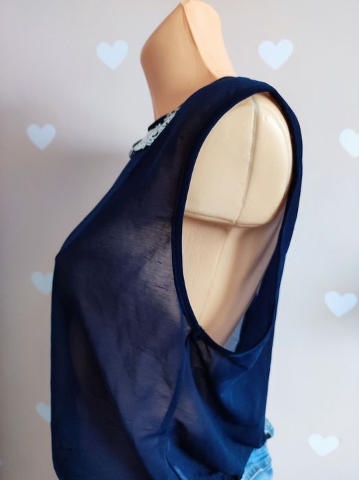 Granatowy prześwitujący top ozdobny kołnierzyk 38 M
