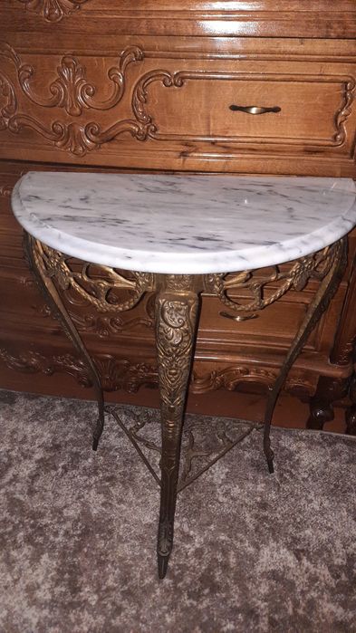 Зеркало бронзове з столиком