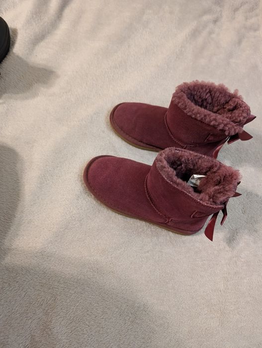 Угі натуральні 33р. 21.5см овчина