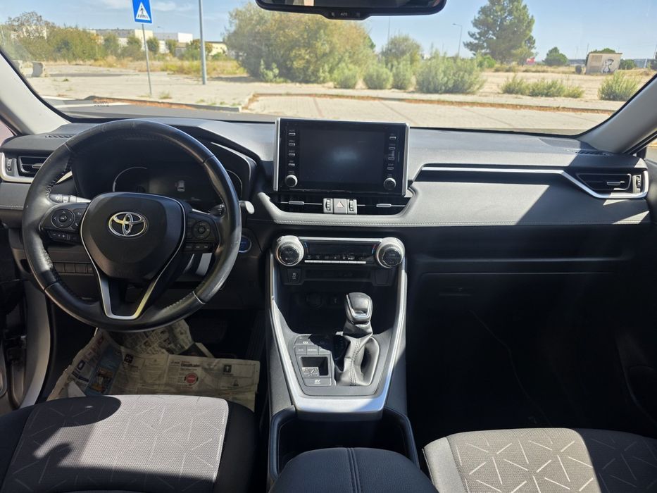 Toyota RAV4 2.5 HDF Comfort