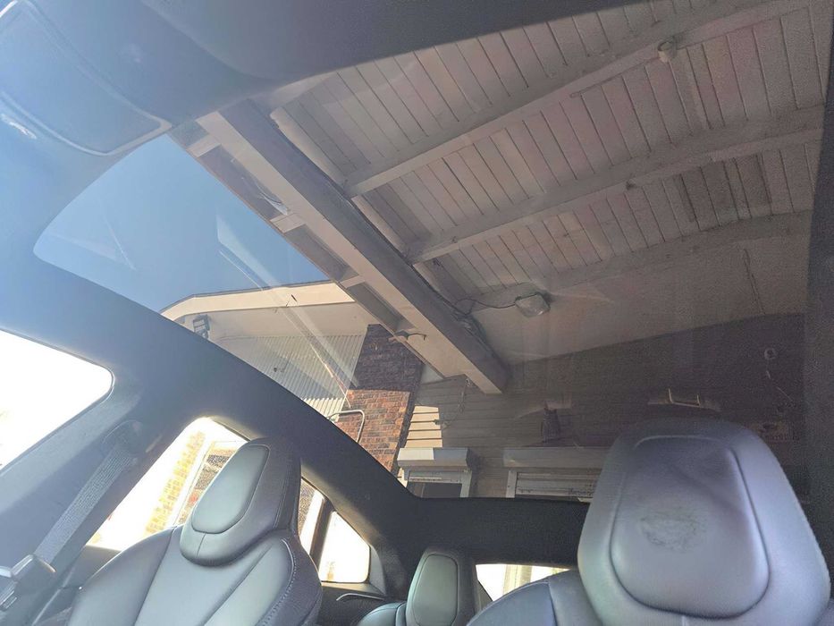 Tesla Model S 100D      2019