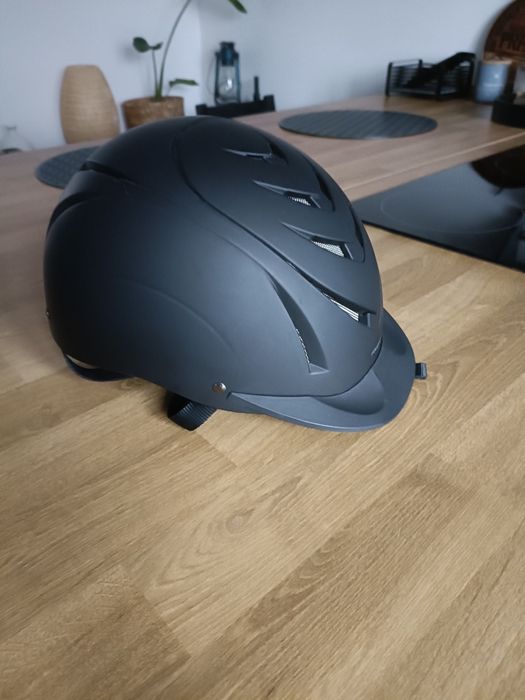 Kask jeździecki Fouganza 500 Decathlon,  r. M, jak nowy.