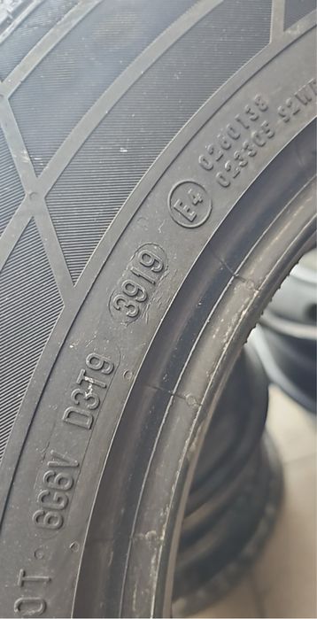 1x Continental conticrosscontact 215/65r16