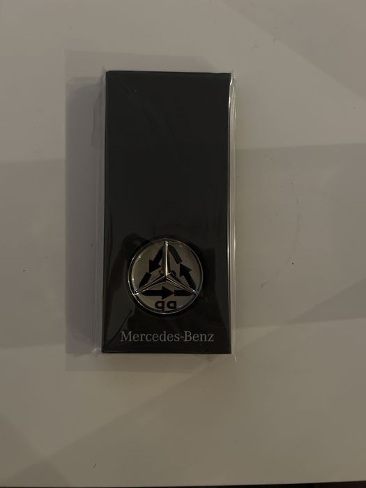 Breloczek mercedes