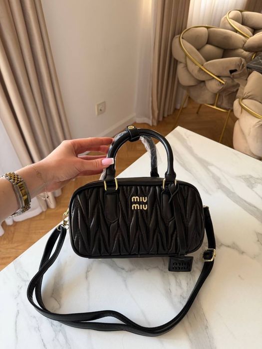 Сумка нова miu miu
