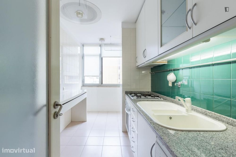 Apartamento com 1 quartos - localizado em Ramalde Porto