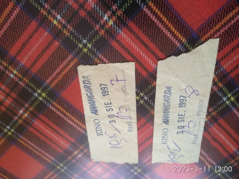 Stare bilety do kina awangarda z 1997 roku