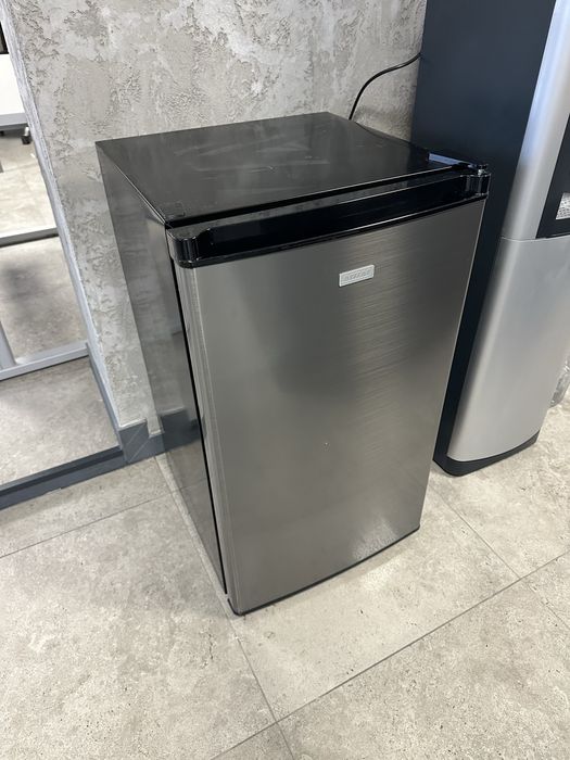 Mała lodówka MPM czarna Super stan!