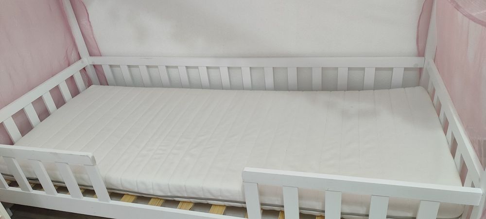 Colchões 80x200 IKEA, confortável,duas unidades