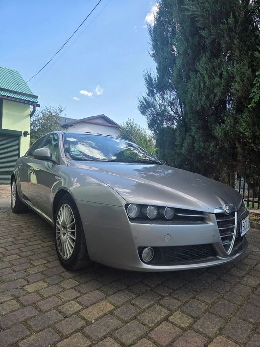 Alfa Romeo 159